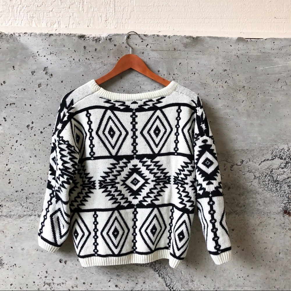 Acrylic Hi/low Aztec Sweater - Picture 5 of 5